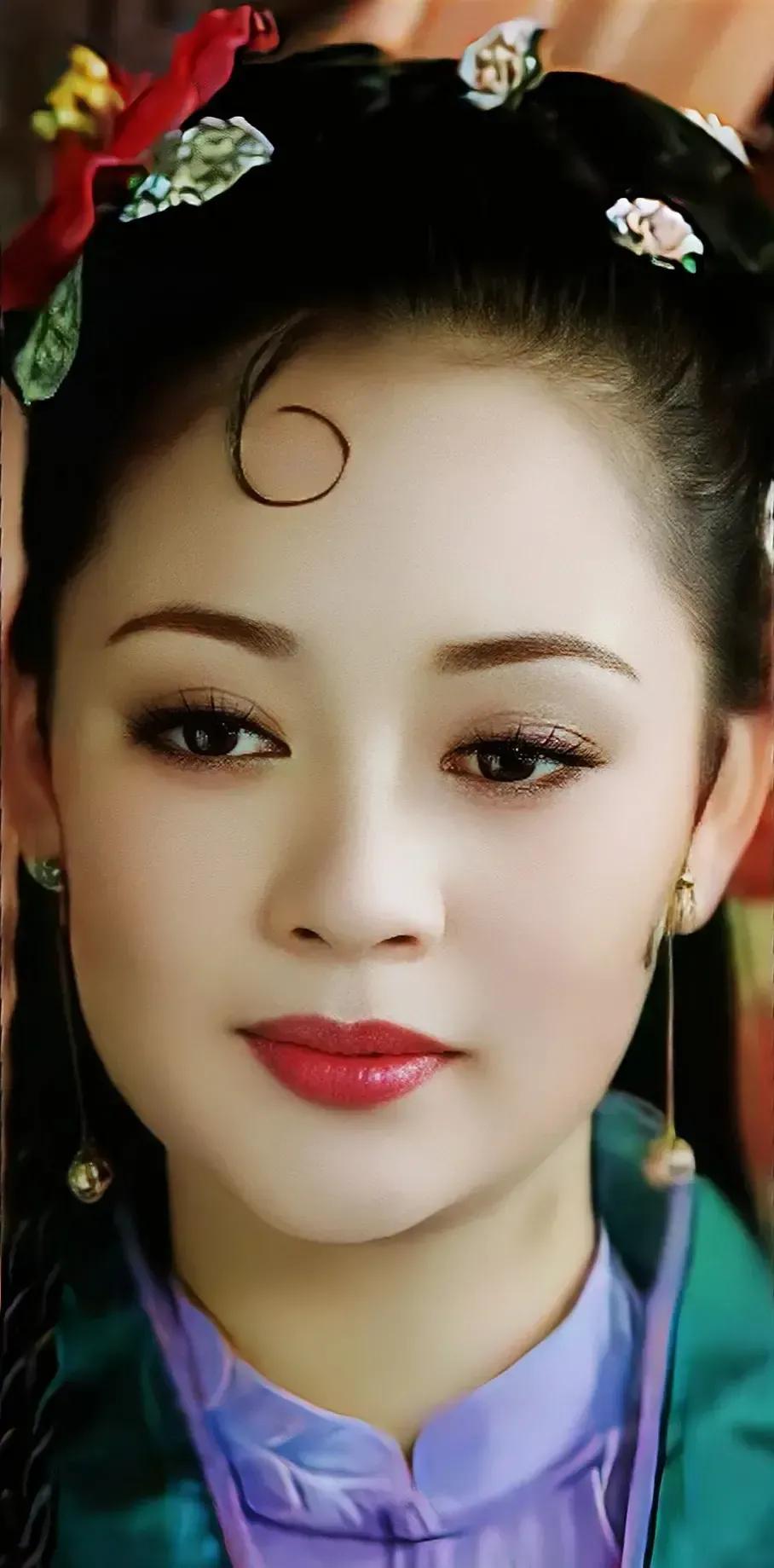 鲜妆辉映桃花红,鲜妆护肤