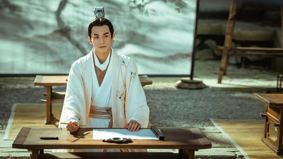 杜甫为何被称为诗圣,杜甫为什么能称圣