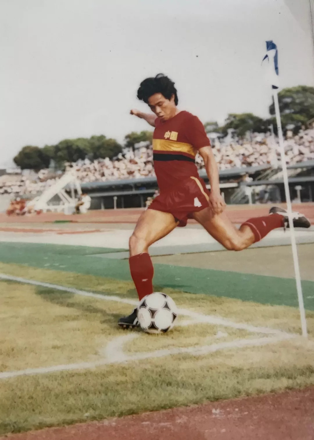 广东足球五十年最强十一人,广东足球十大传奇名将