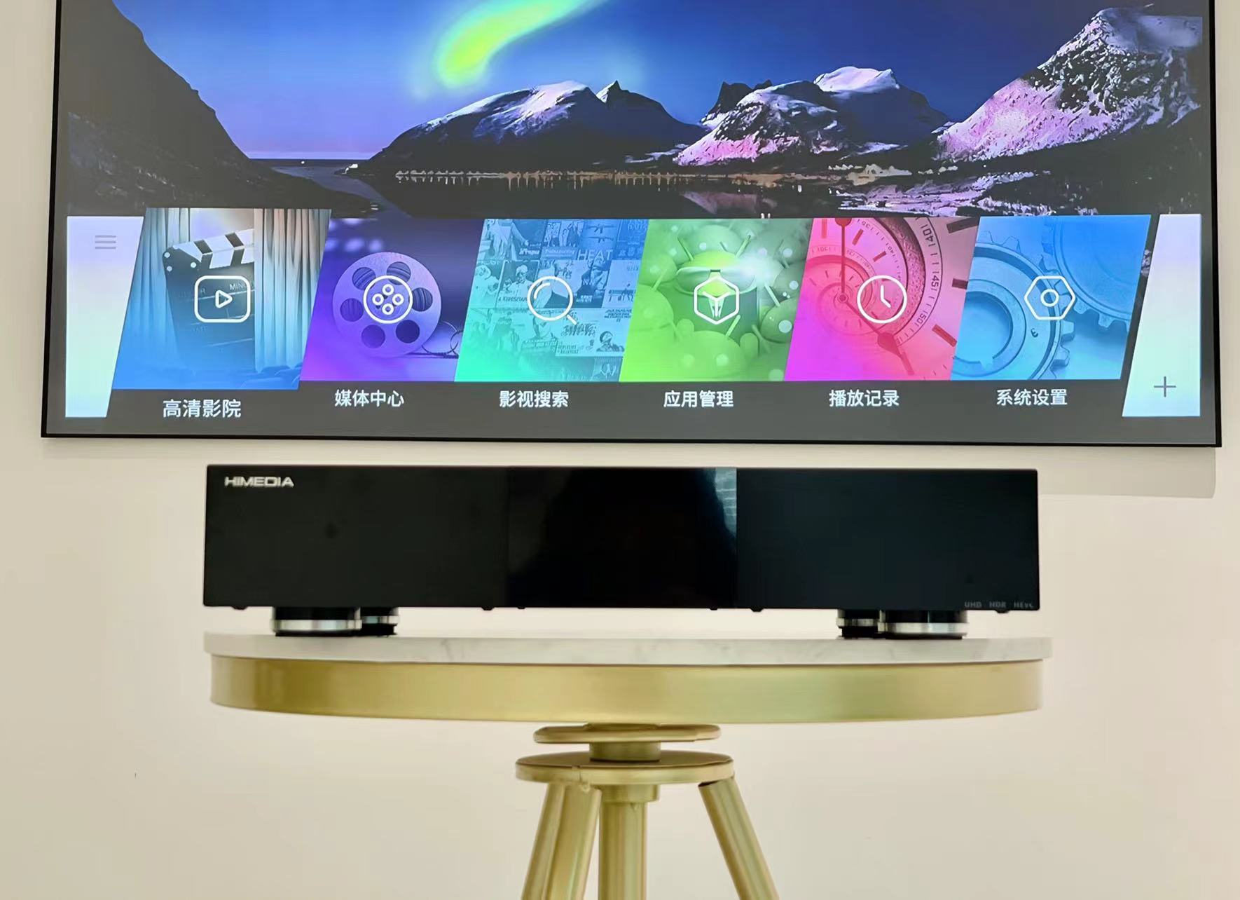 漂亮的女人为什么喜欢无趣的男人,为什么有的女人喜欢无趣的男人