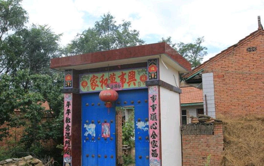 坟上有洞穴好不好,坟上有洞是不好吗