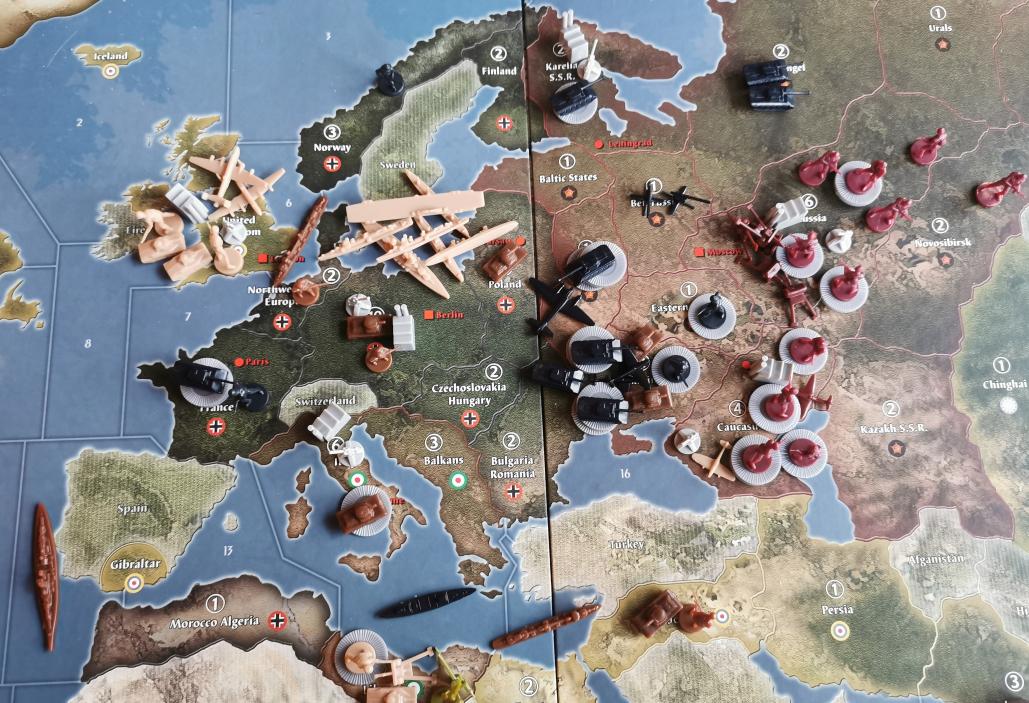 《轴心国与同盟国AxisAllies》二战经典桌游规则介绍和版本区别