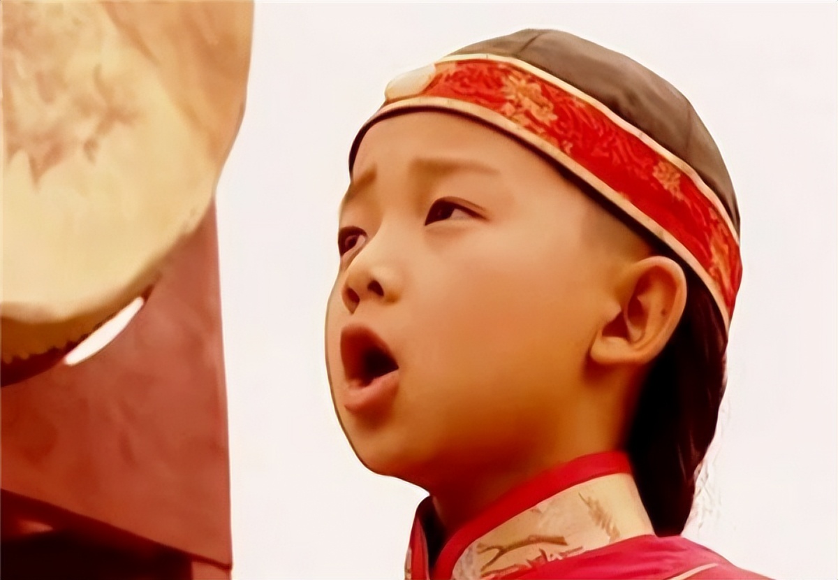 康熙第一次见到甄嬛为什么惊喜,甄嬛传康熙见到孙子乾隆是哪一集