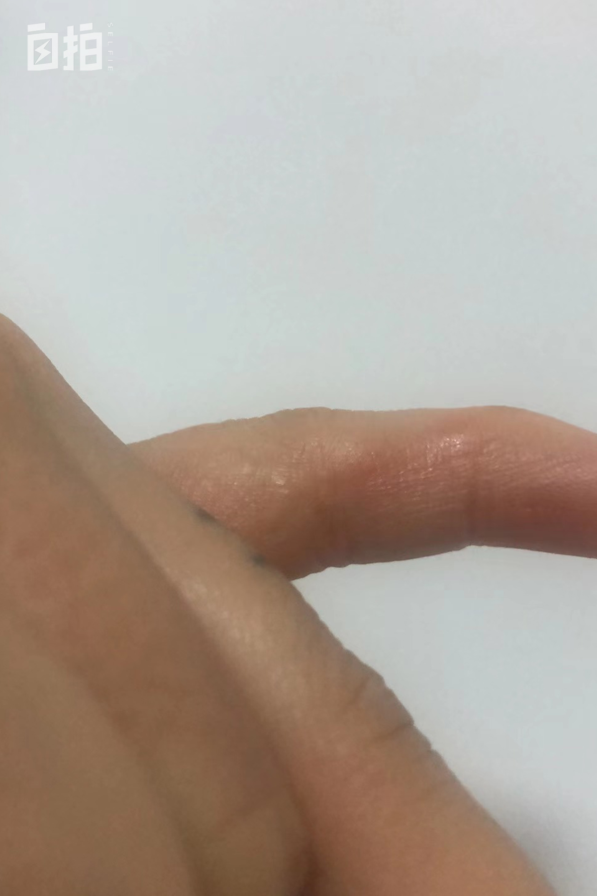 我，13岁辍学，22岁学手艺，借钱买房，网恋结婚，终于有了一个家