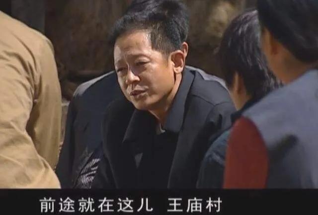 “遥远的救世主”：不得不吐槽的一本小说，情节架空而脱离现实