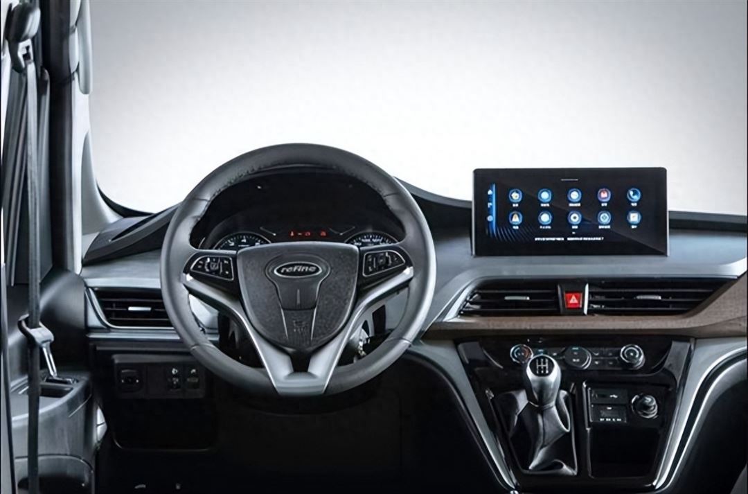 更懂中国人的车,最新款江淮瑞风mpv