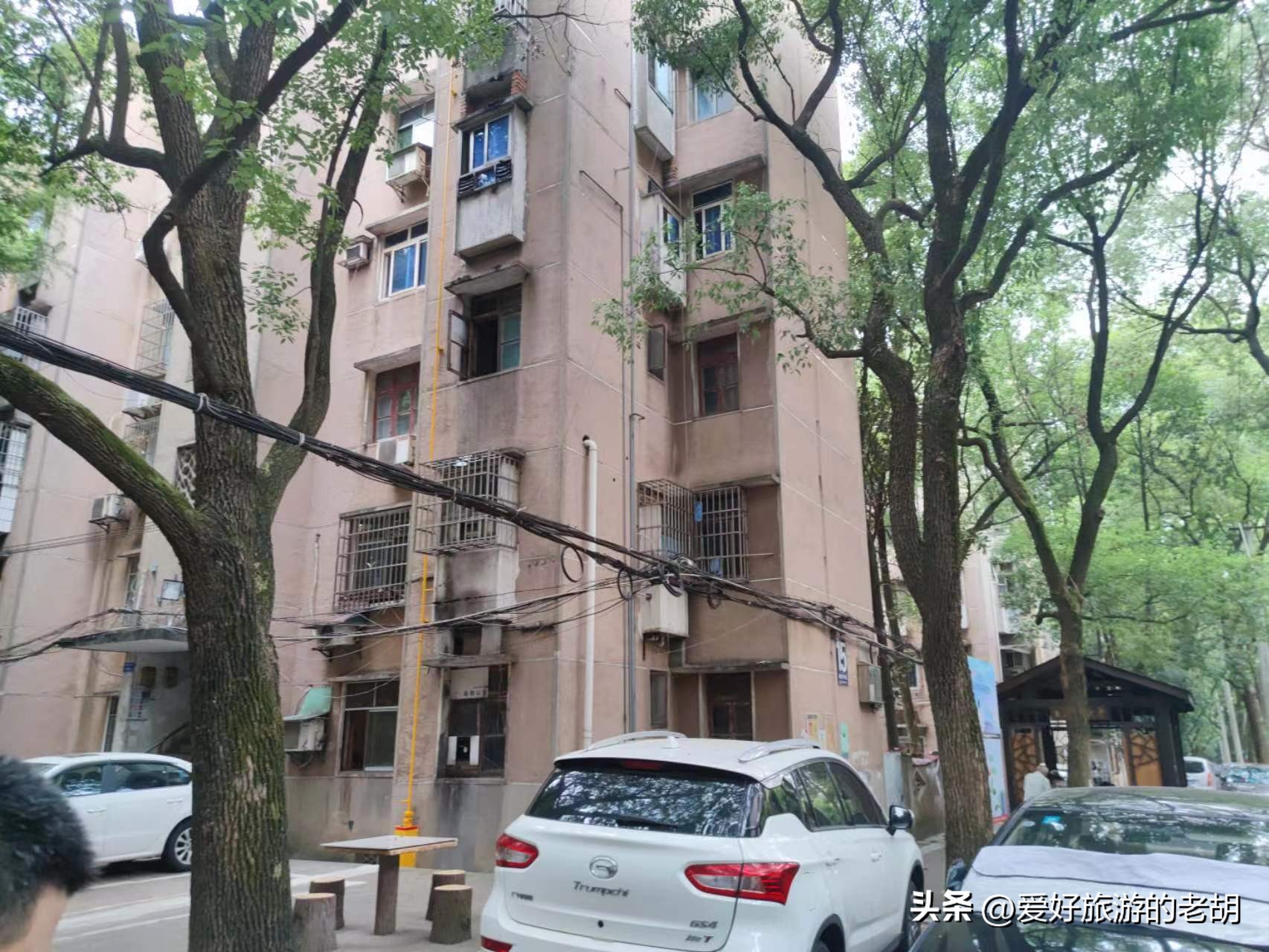 搬到长沙后破产的国企，职工家属区宛如小镇，环境依旧令人羡慕