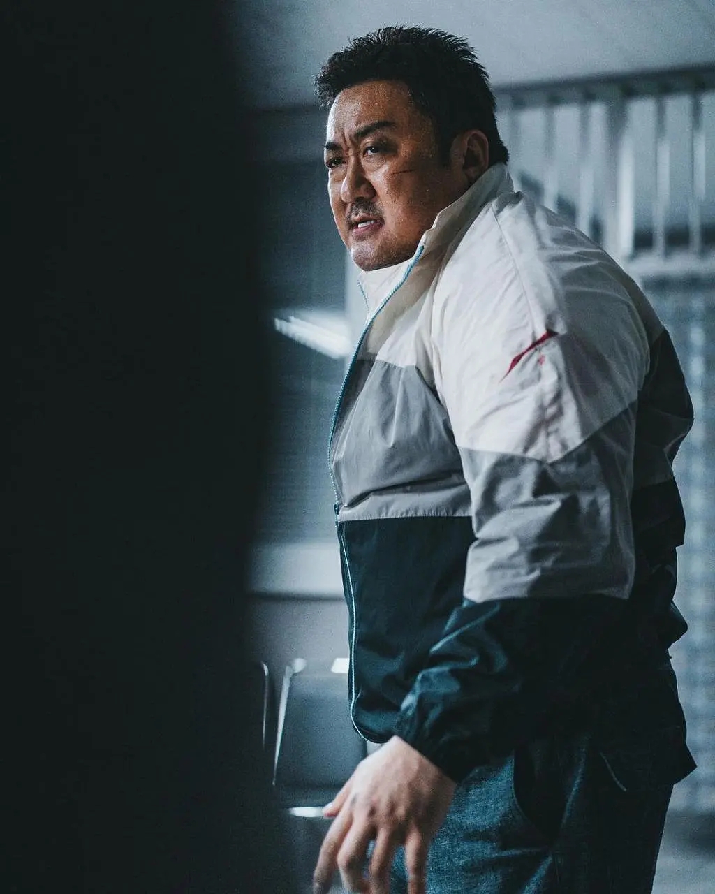 亏了8个月的韩国电影，这位大导演却号召学习？不要太离谱