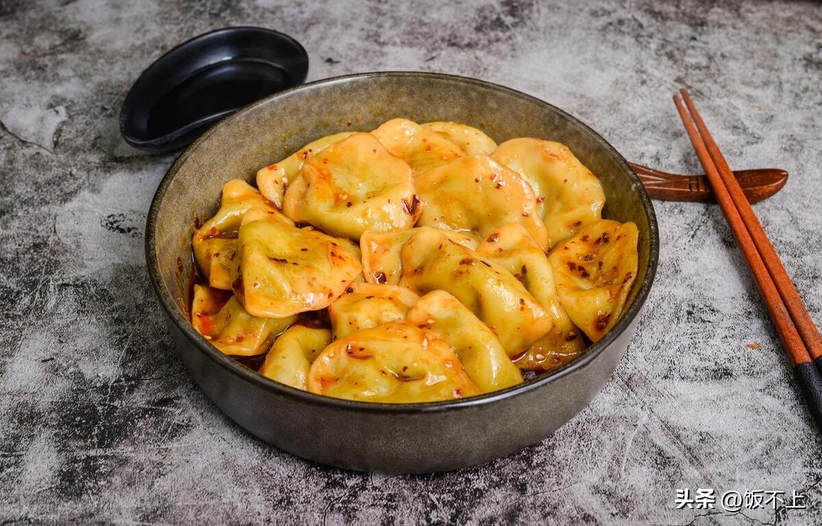 成都特色美食推荐排名前十有哪些,成都东站附近美食