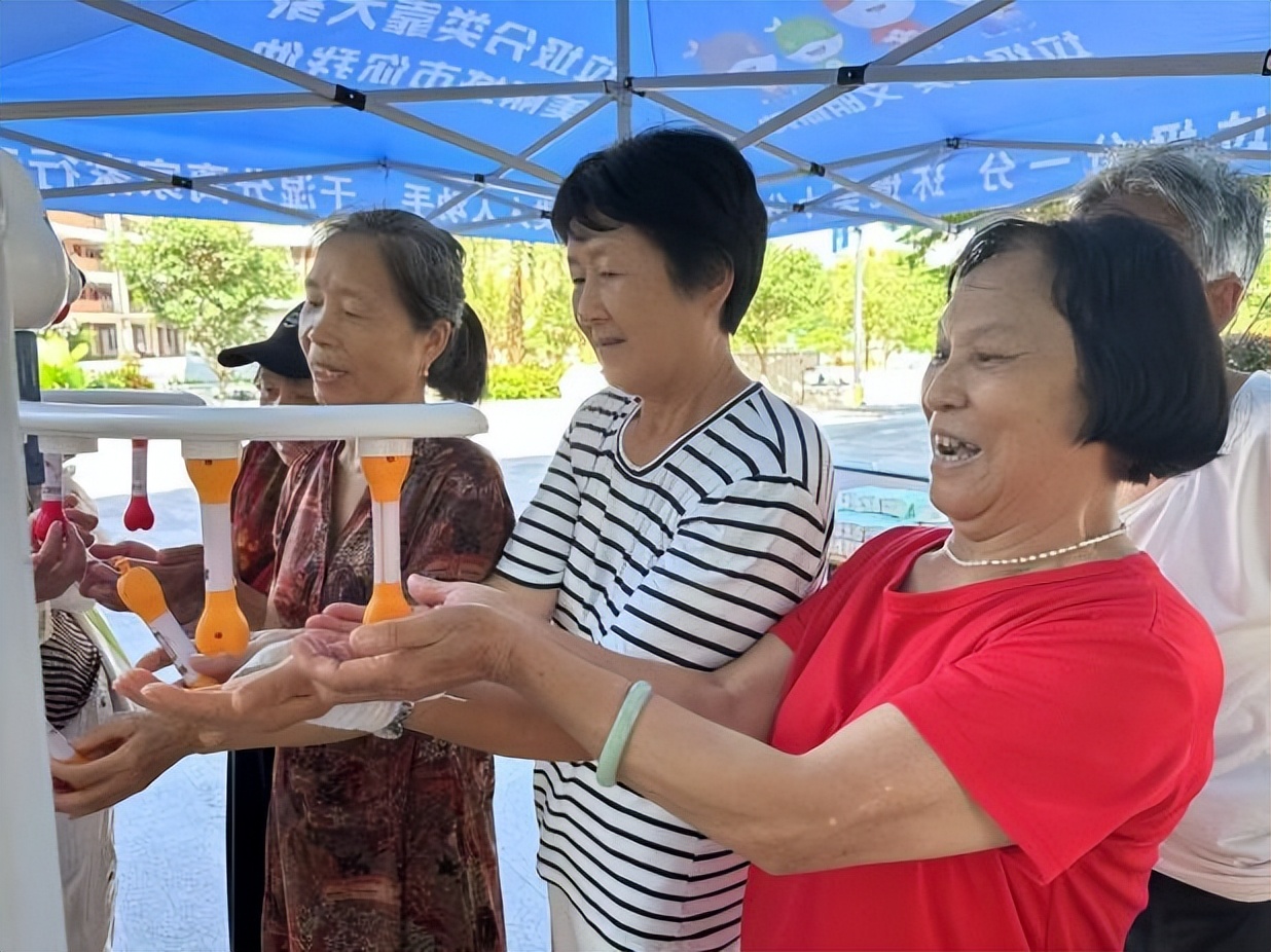 鐝犳捣鐗硅壊浣撴劅浜掑姩娓告垙,鐝犳捣鏂板瀷浣撴劅浜掑姩娓告垙