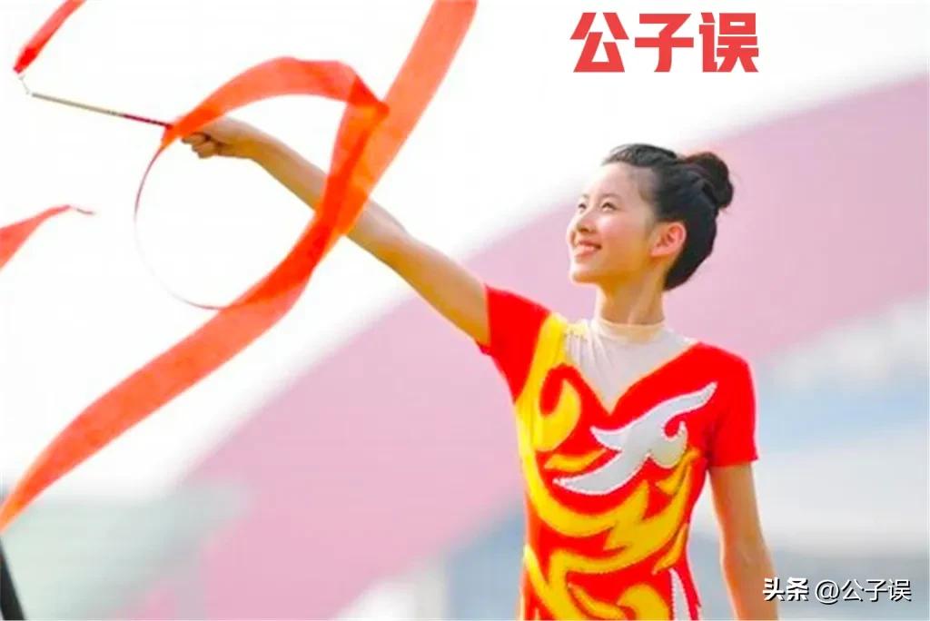 奶茶妹妹章泽天和刘强东现状,奶茶妹妹爆料刘强东富到什么程度