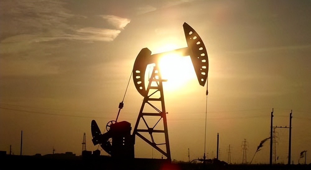 俄方回应英国批准用卢布结算俄气,美用卢布跟俄结算