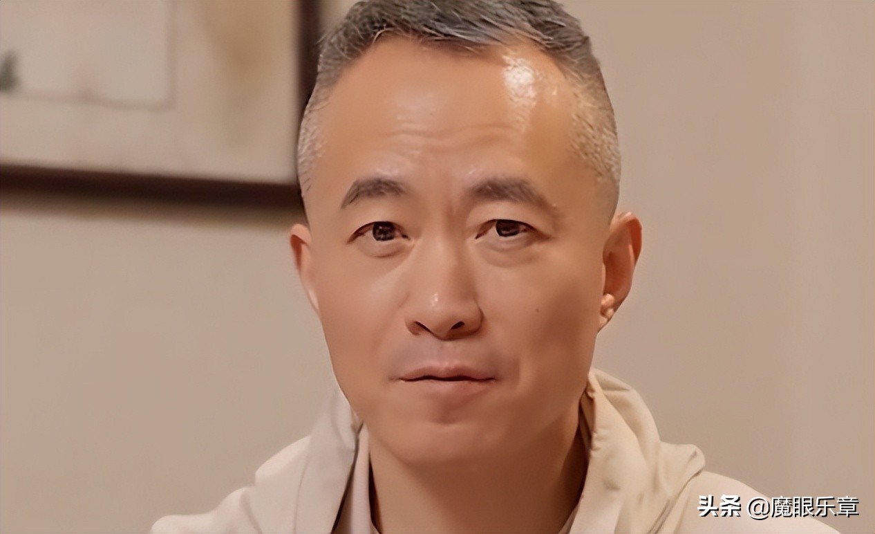 把一手好牌打烂的歌手,将一手烂牌打成王炸的明星