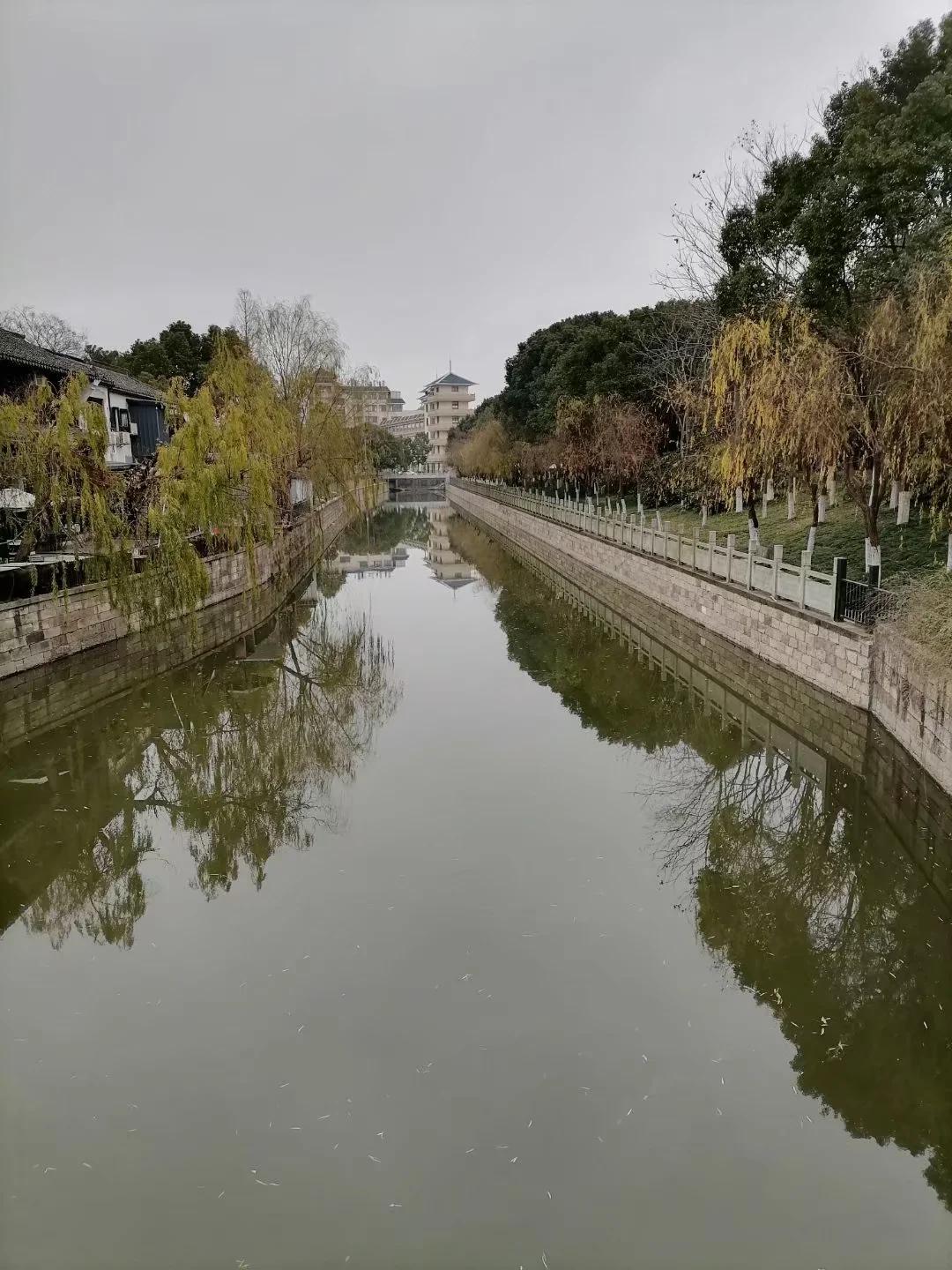 钱塘江潮汛故事,钱塘江神秘事件真实原因