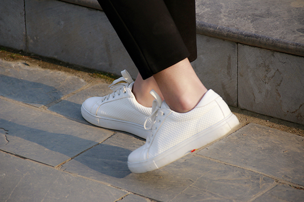 血糖高脚上出现四种变化要注意了,血糖高的人脚上有三种表现