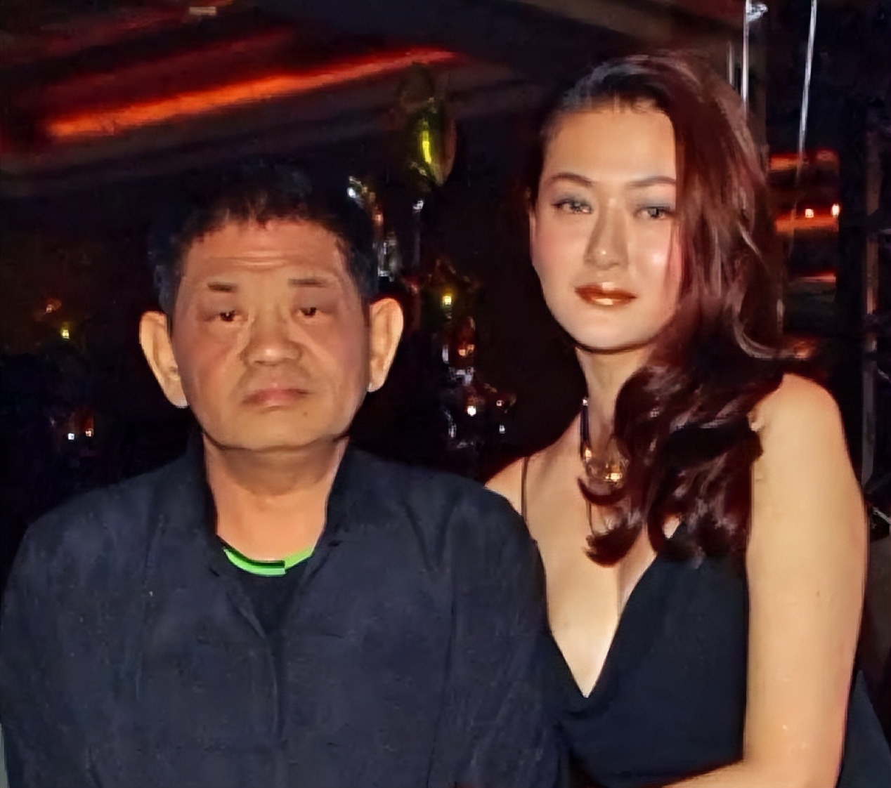 红颜薄命陈宝莲：被亲妈出卖遭干爹抛弃，留下满月孩子跳楼自尽