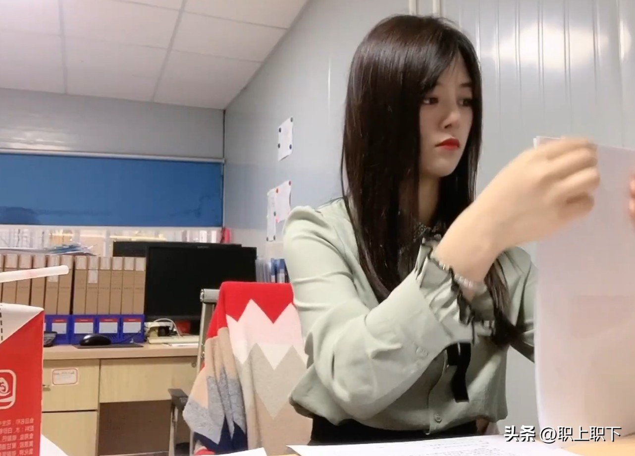 女普工工资7000以上的工厂招工,月入6万女建筑工