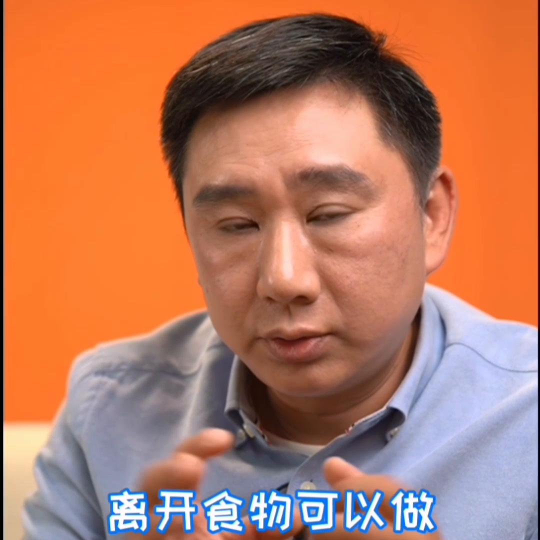 狗狗出门捡吃的怎么纠正,狗狗外出捡屎