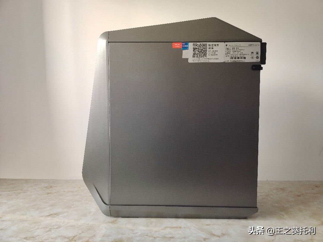 机械师f117-x游戏主机测评,机械师f117-vi78750h1050ti测评