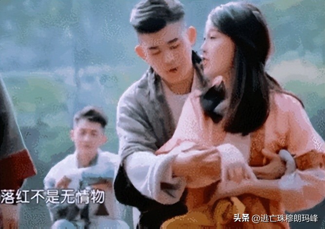 娱乐圈中被骗得最惨的女明星,娱乐圈里有哪些假戏