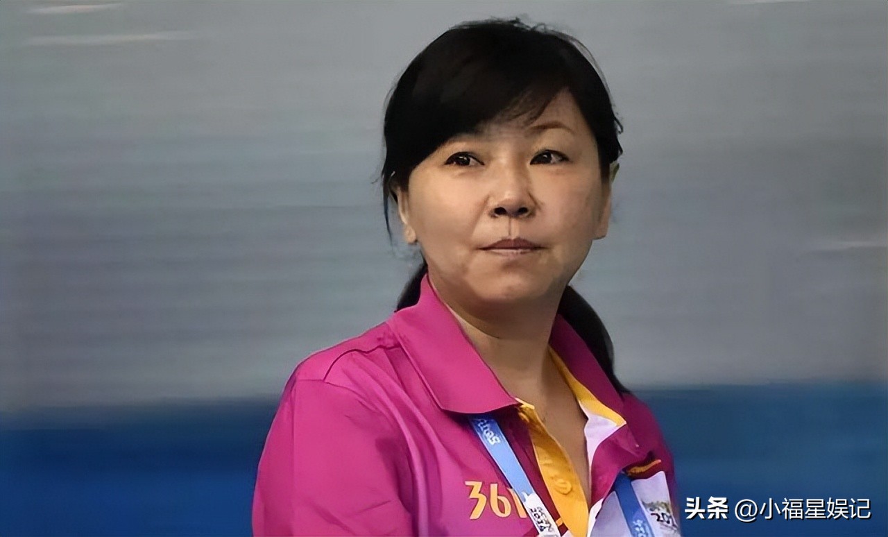 跳水女皇退役,刚宣布退役的跳水女运动员