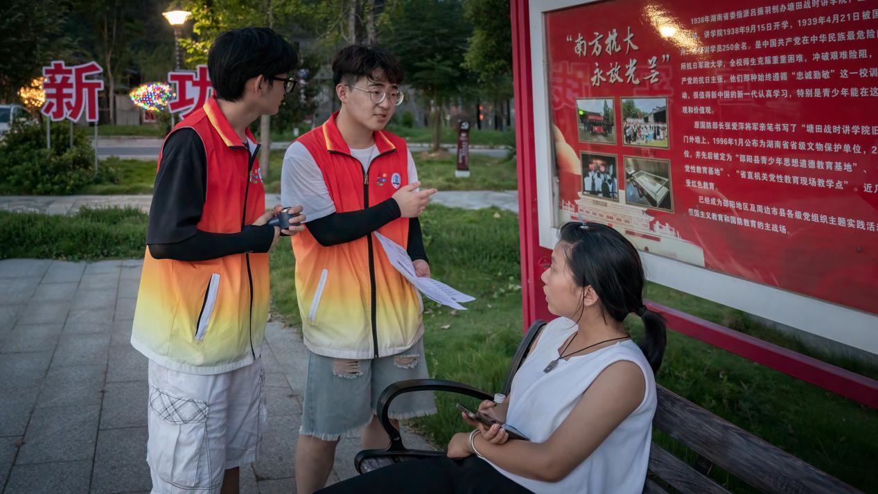 小河镇开展防溺水安全演练,派出所开展防溺水安全教育活动