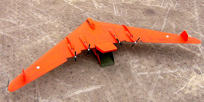 有趣的飞行器18-运水果的科幻大飞翼