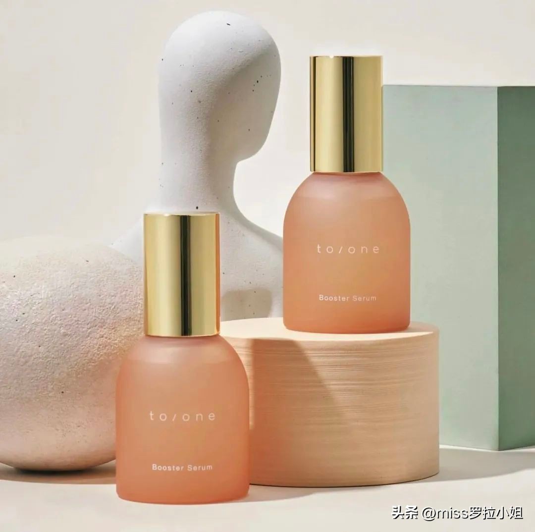 除了护肤品还有什么化妆品好,除了护肤品还能用什么保湿