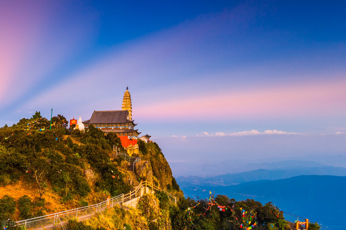 自驾游云南大理古城攻略,云南今年暑假游客多不多