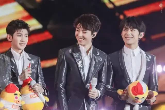 tfboys十周年演唱会为啥不同台,tfboys十周年演唱会会公布解散吗