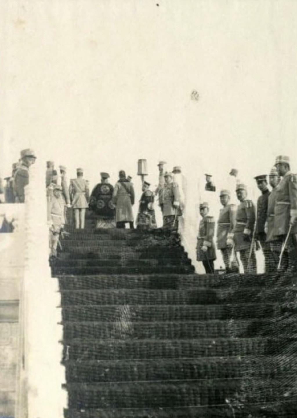 鏃ユ湰渚靛崕鍏借鐓х墖,鏃ュ啗渚靛崕鍏借