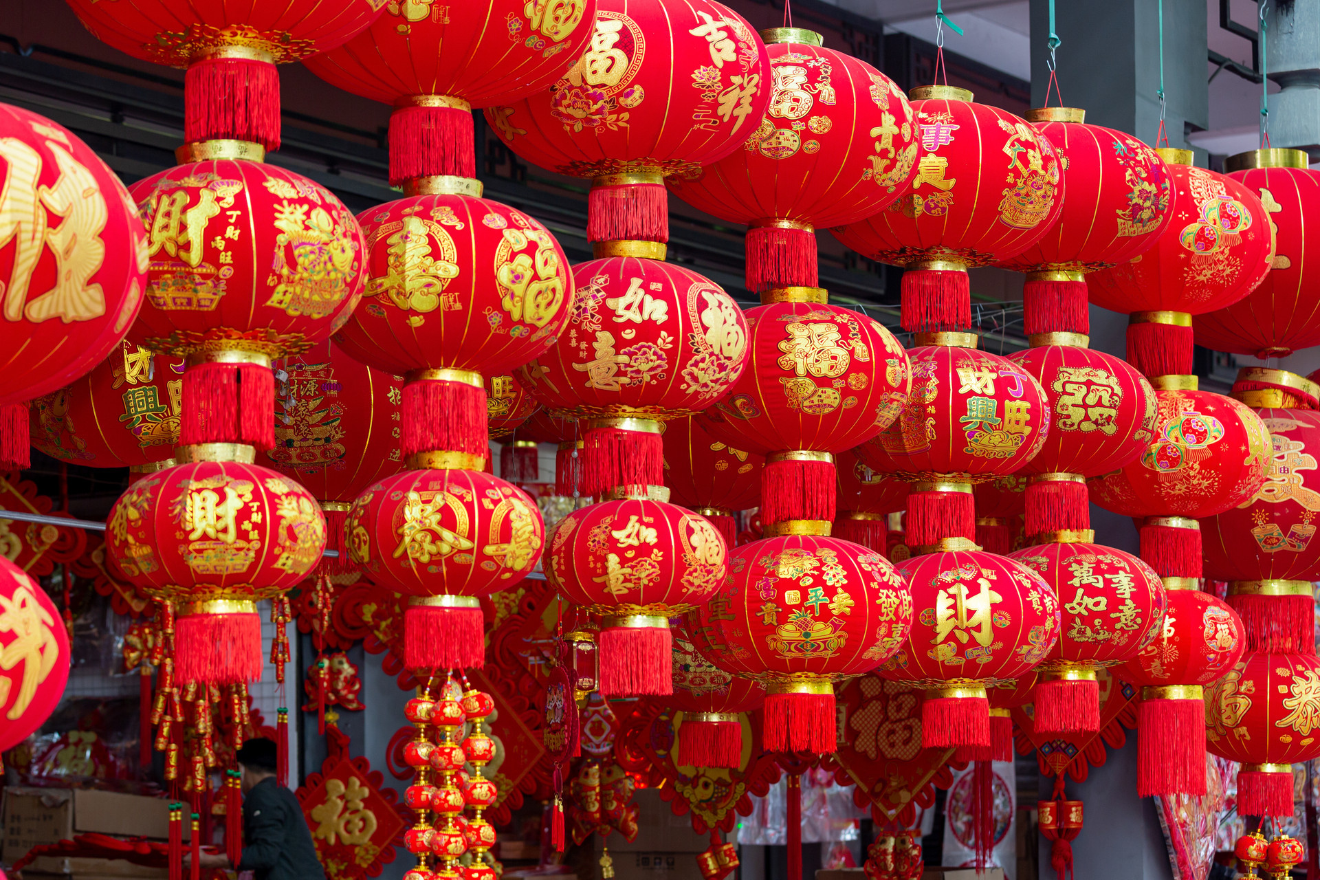 *会两**即将结束，8大便民建议，4个无法通过，4个无人提出