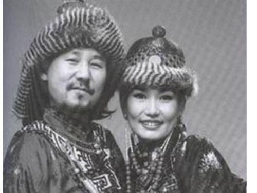 腾格尔酒后的生活,腾格尔喝酒后唱歌