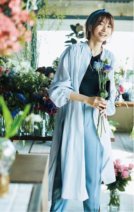 夏天穿什么颜色显优雅高级,什么颜色适合夏天穿蓝色