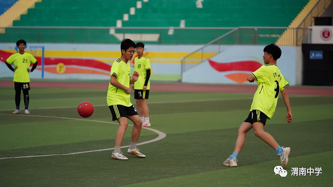 足球社团活动照片,渭南中学舞蹈社