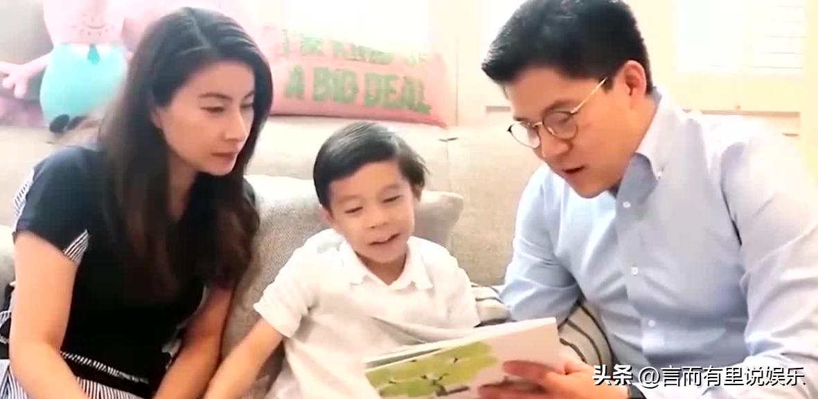 郭晶晶直播带货哄抬物价，几块钱儿童袜卖到399，这是镶金子了吗