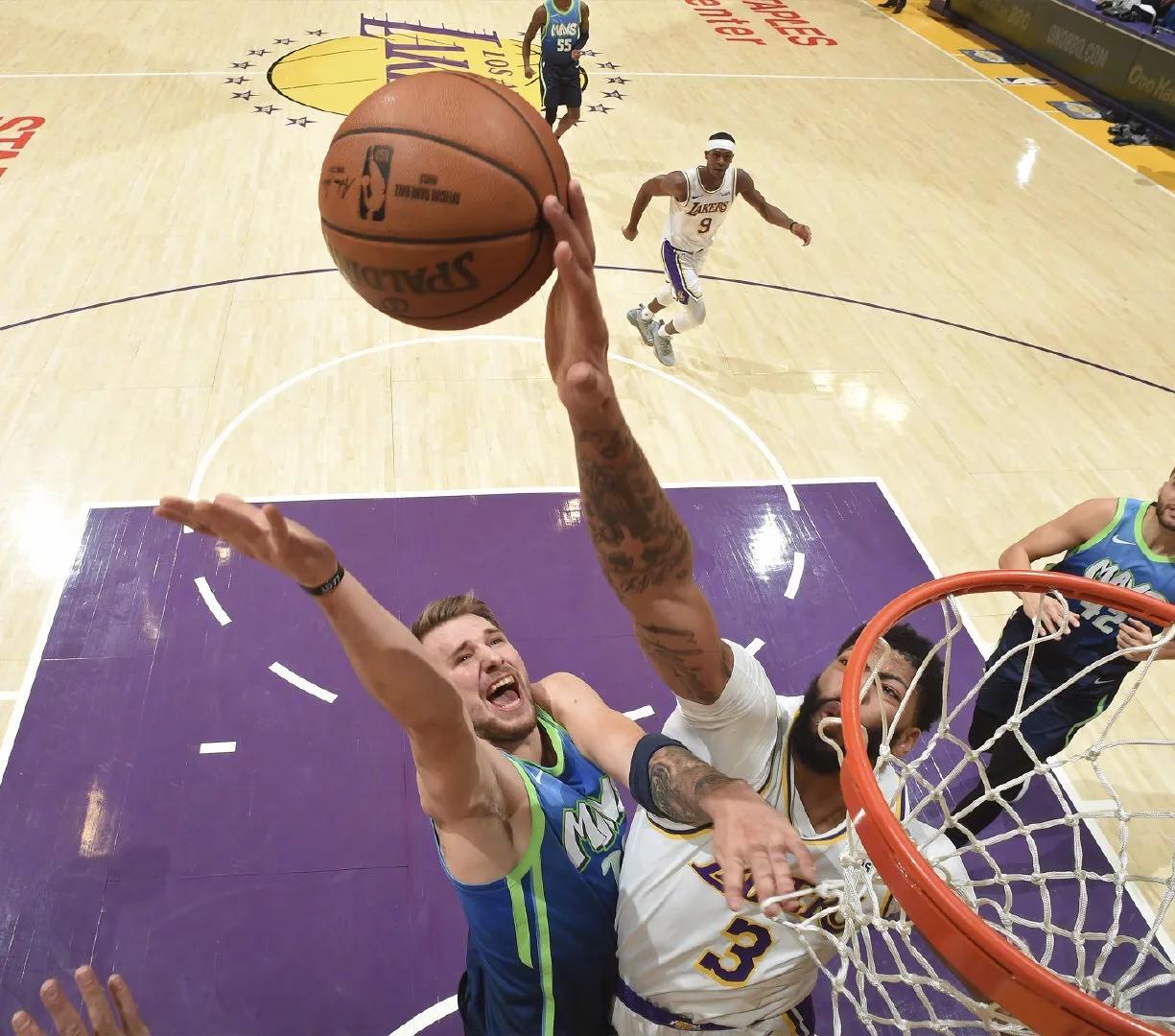 nba75大巨星安东尼戴维斯,nba60周年75大巨星