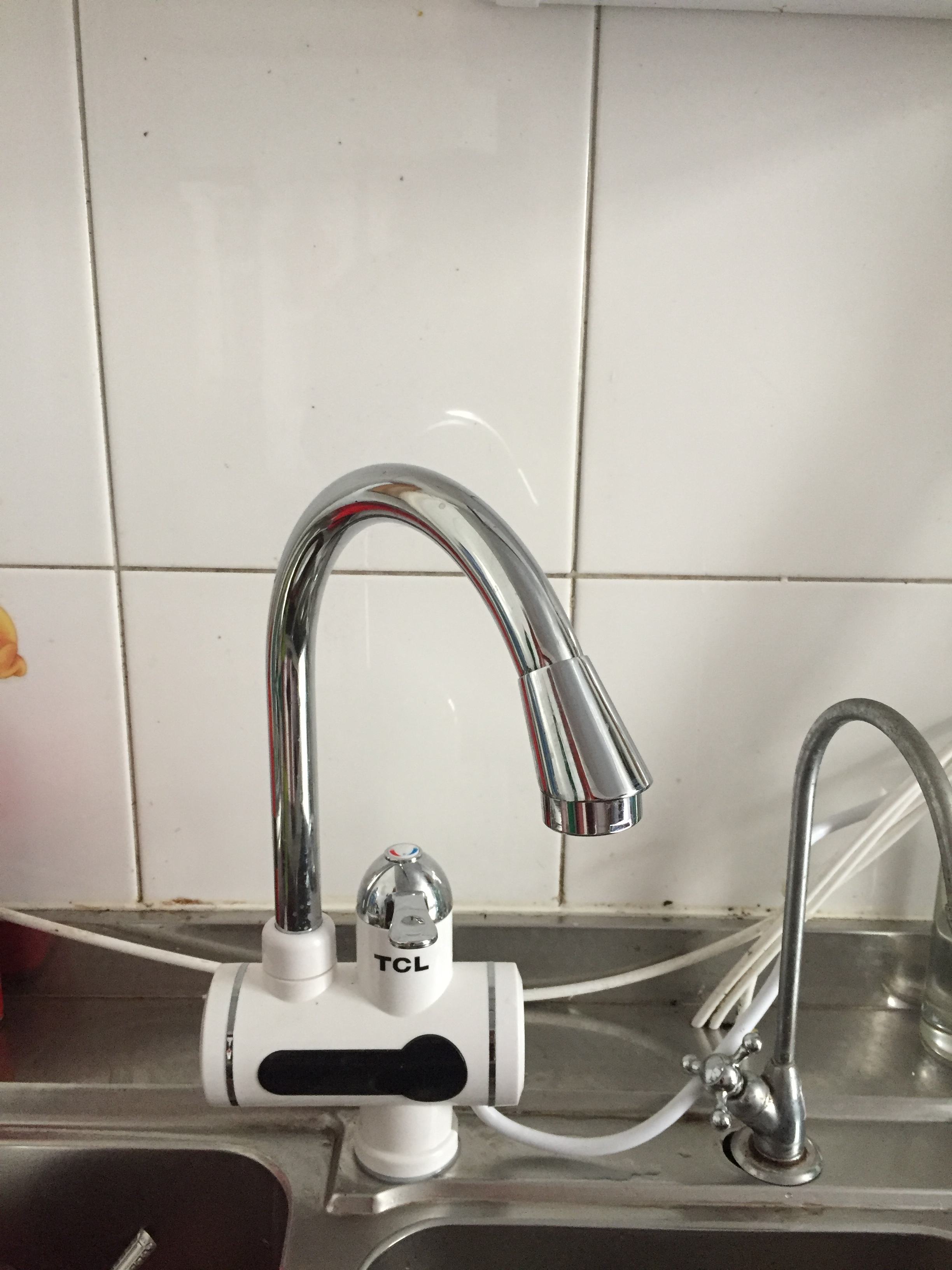 电热水龙头很容易坏,厨房电热水龙头经常坏