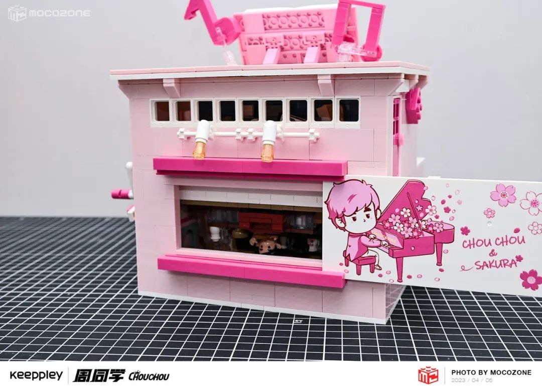 【积木测评】旋转的场景变换！周杰伦首款积木套装很有趣