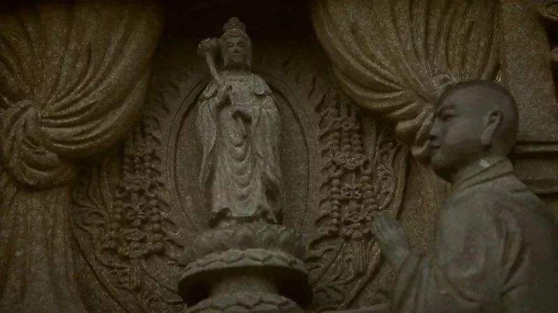 普陀山南海观音2019开光显灵视频,1997年普陀山观音显灵事件真假