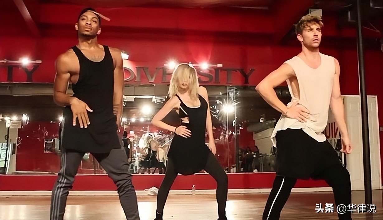 美国爵士时代的历史,美国爵士舞表演视频