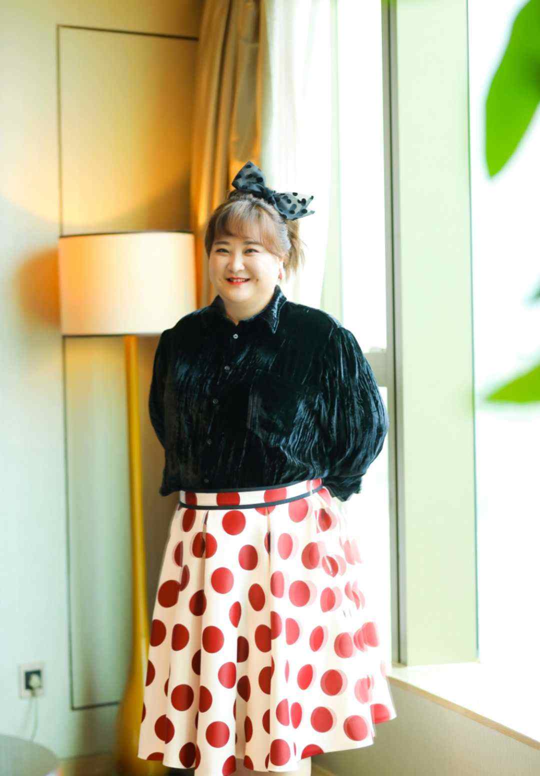 头大脸小的女生适合什么发型,头小尖脸大的女生适合什么发型