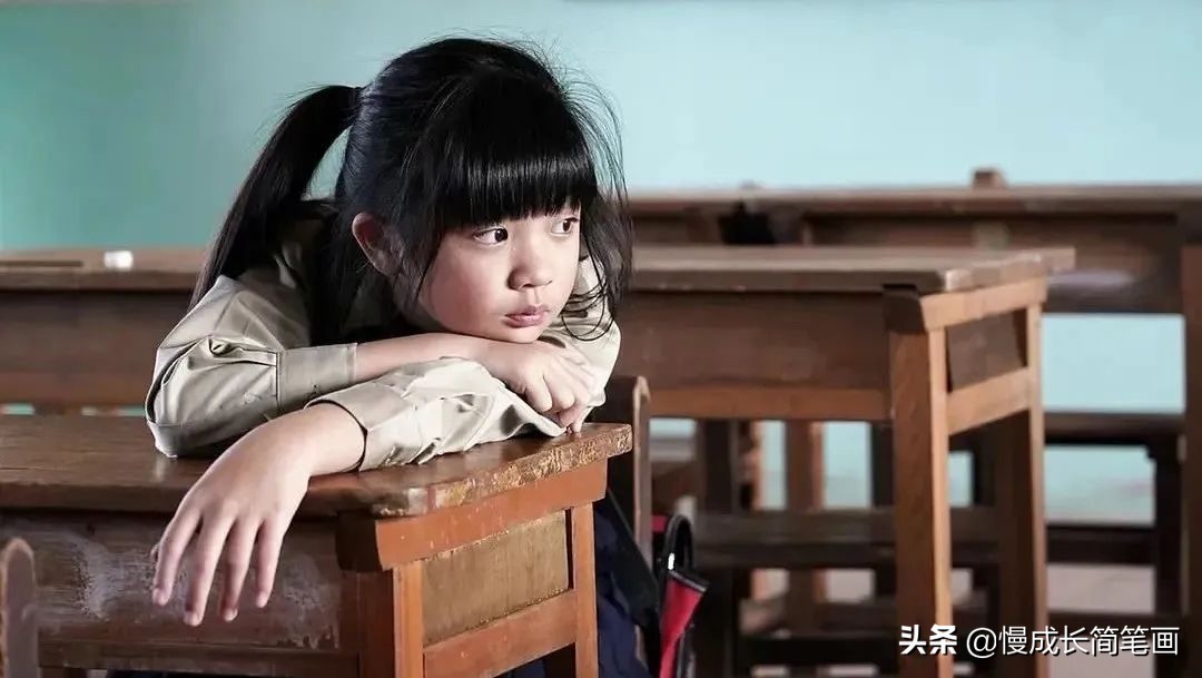 妈妈和女儿的心灵对话,妈妈在学校和儿子做家务对话