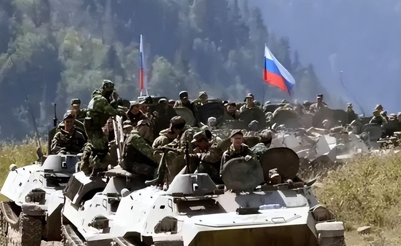 中国人不会畏惧任何事！传奇：顿巴斯“中国营”驰骋乌克兰