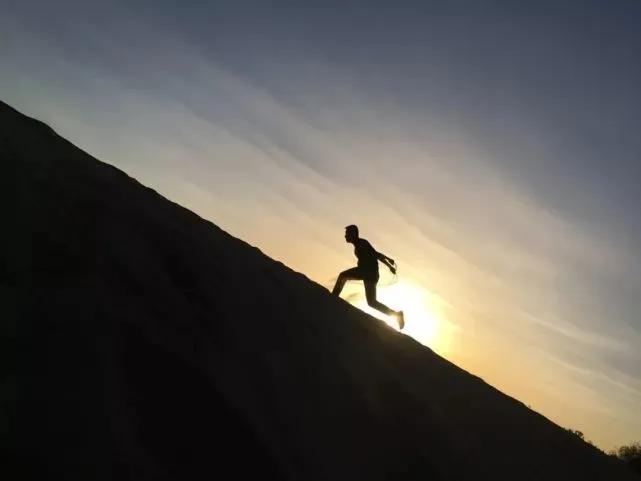 散记｜如何提高员工的工作标准？