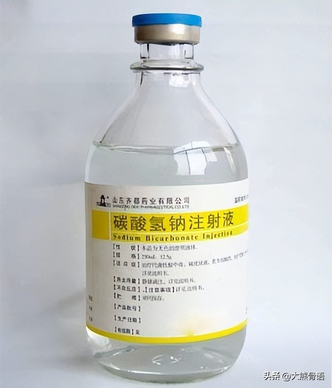 手指痛风的初期症状和治疗,脚踝痛风的症状和治疗方法