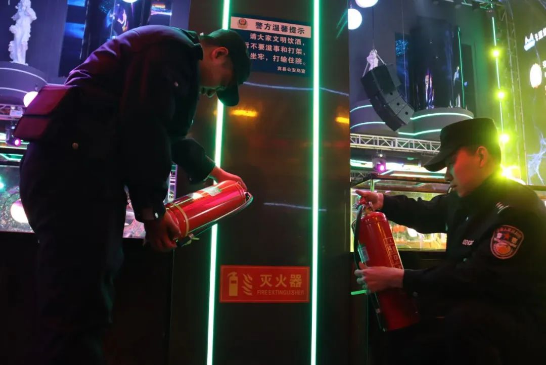 我在岗位上你的安全我们来守护,我在岗位上幸福的坚守