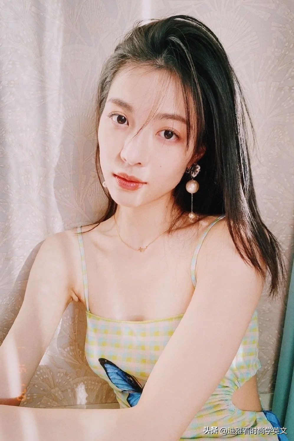 夏日氛围感女生照片,夏日女孩氛围感