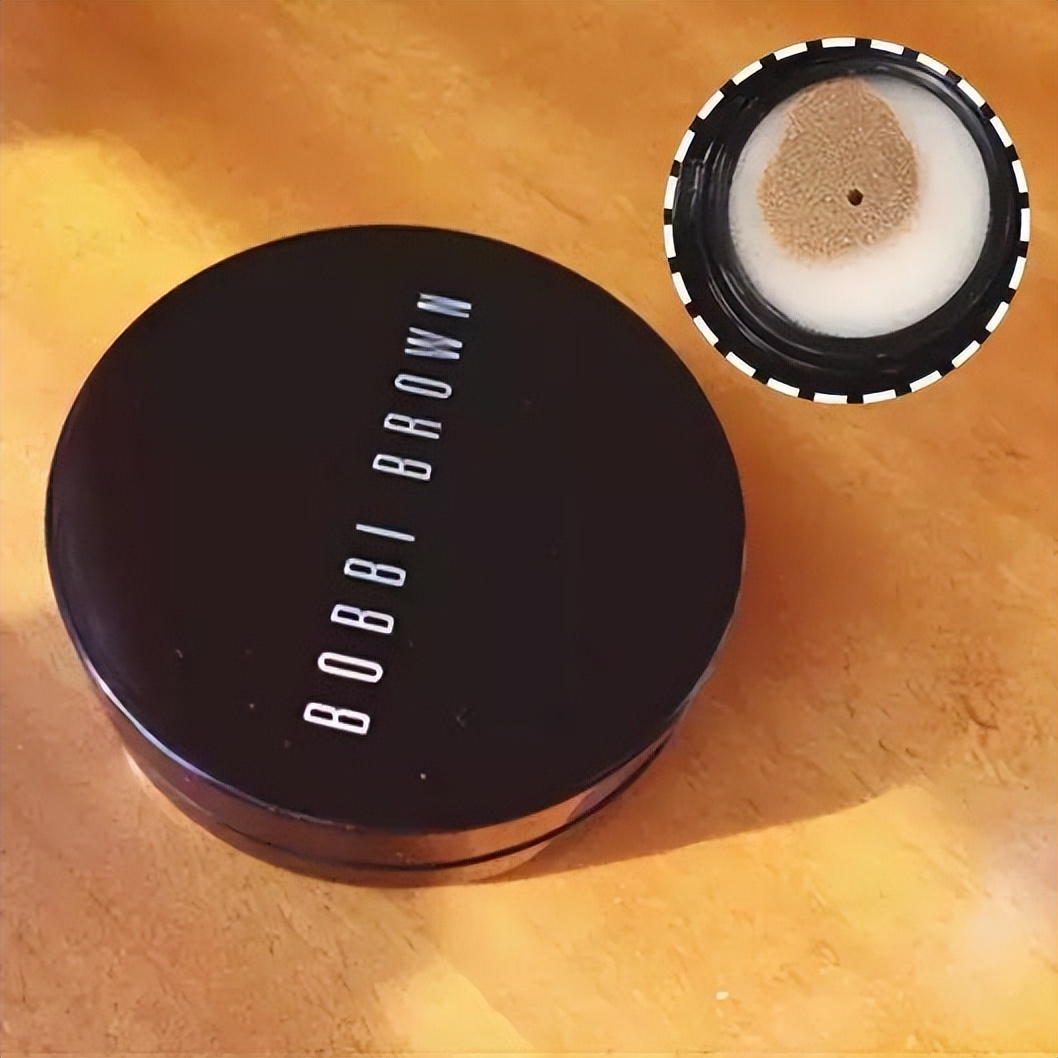 esteelauderdoublewear粉底液,比较水润且好用的粉底液