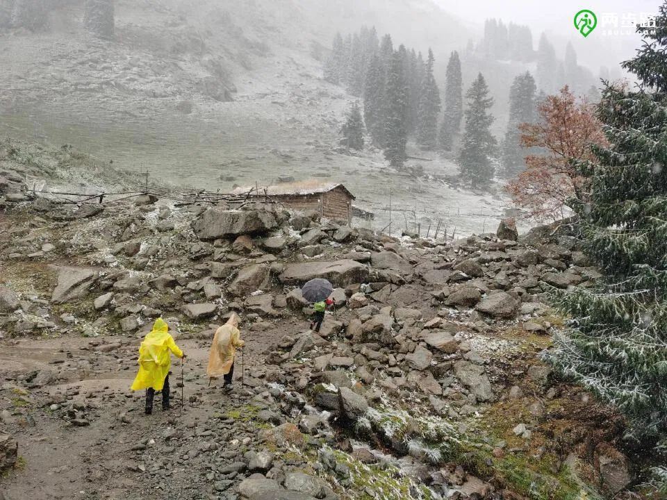 户外带什么防身工具好,户外必备的一个随身携带的小工具